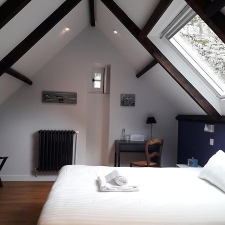Manoir Du Moustoir - Hotel Les Empreintes Saint-Evarzec Bagian luar foto