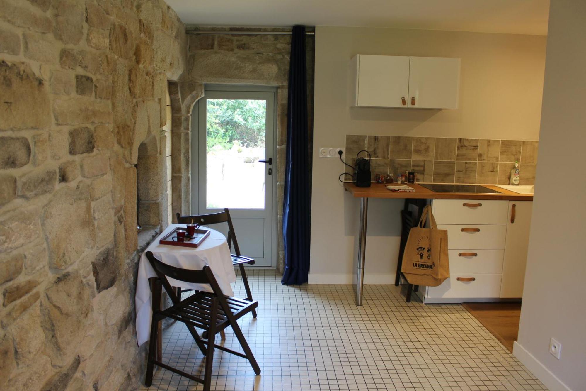 Manoir Du Moustoir - Hotel Les Empreintes Saint-Evarzec Bagian luar foto