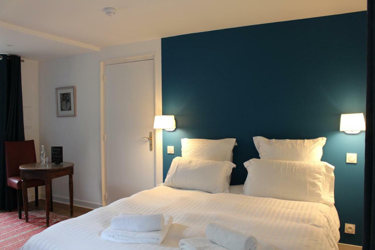Manoir Du Moustoir - Hotel Les Empreintes Saint-Evarzec Bagian luar foto