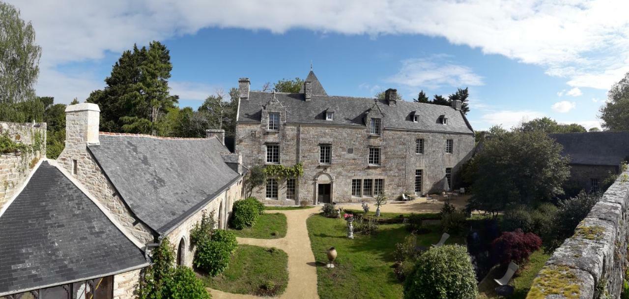 Manoir Du Moustoir - Hotel Les Empreintes Saint-Evarzec Bagian luar foto