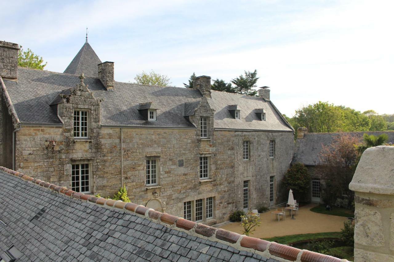 Manoir Du Moustoir - Hotel Les Empreintes Saint-Evarzec Bagian luar foto